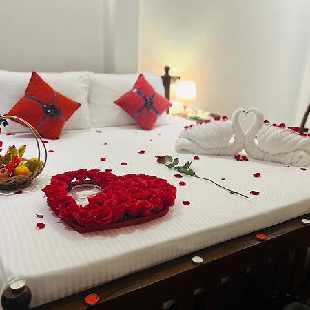 Mama'S Boutique Beach Hotel Negombo Bagian luar foto