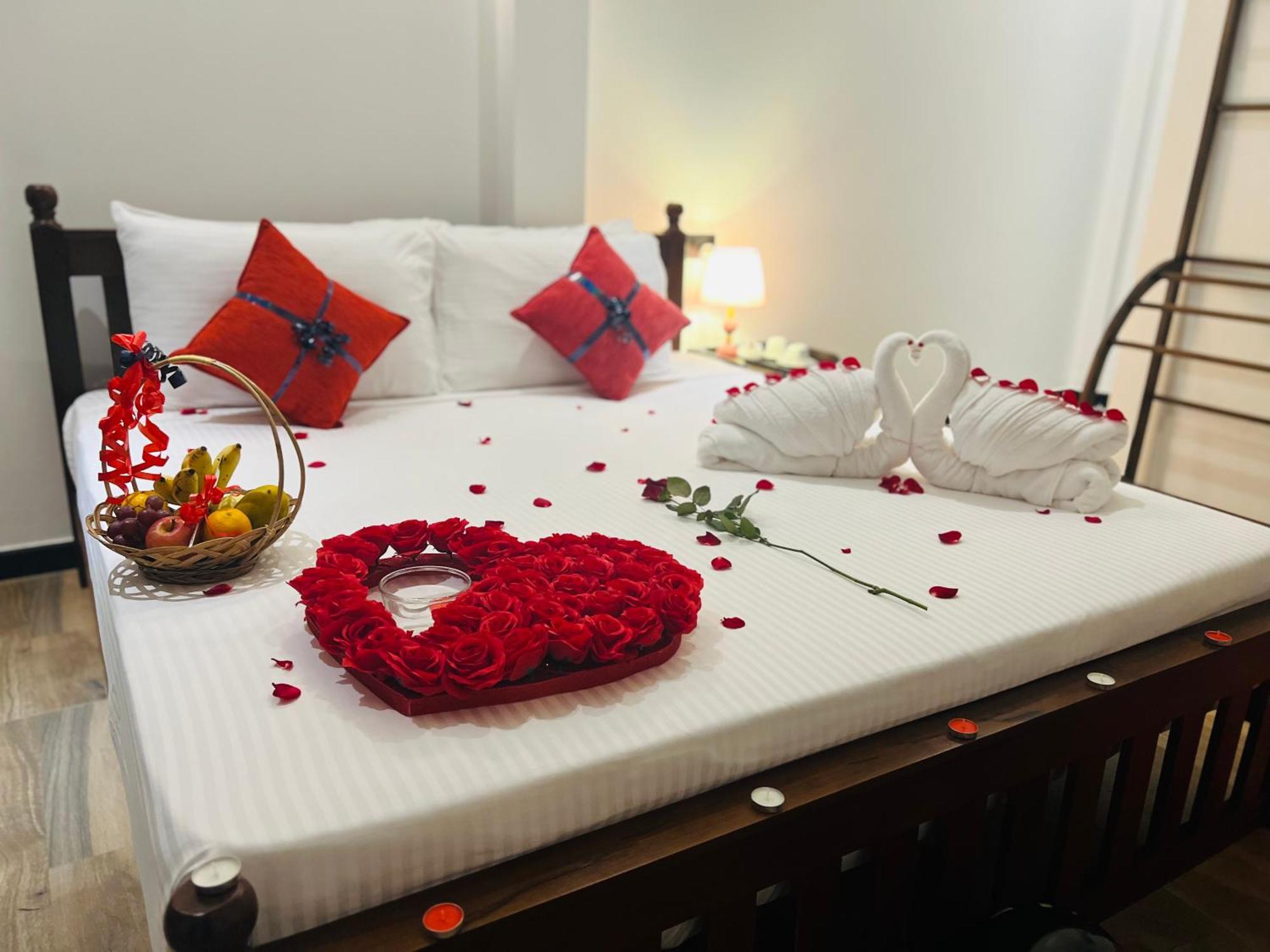Mama'S Boutique Beach Hotel Negombo Bagian luar foto