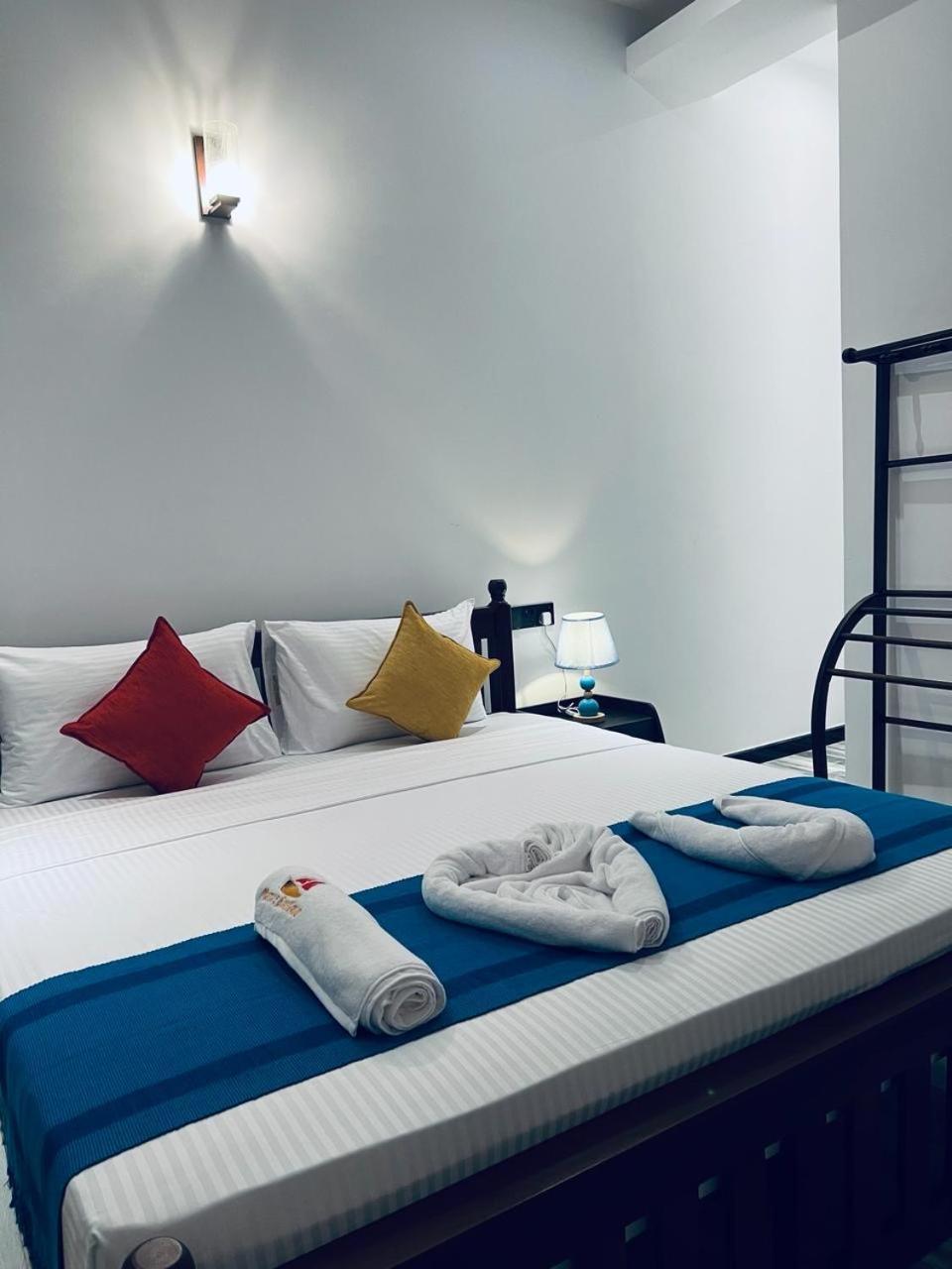 Mama'S Boutique Beach Hotel Negombo Bagian luar foto